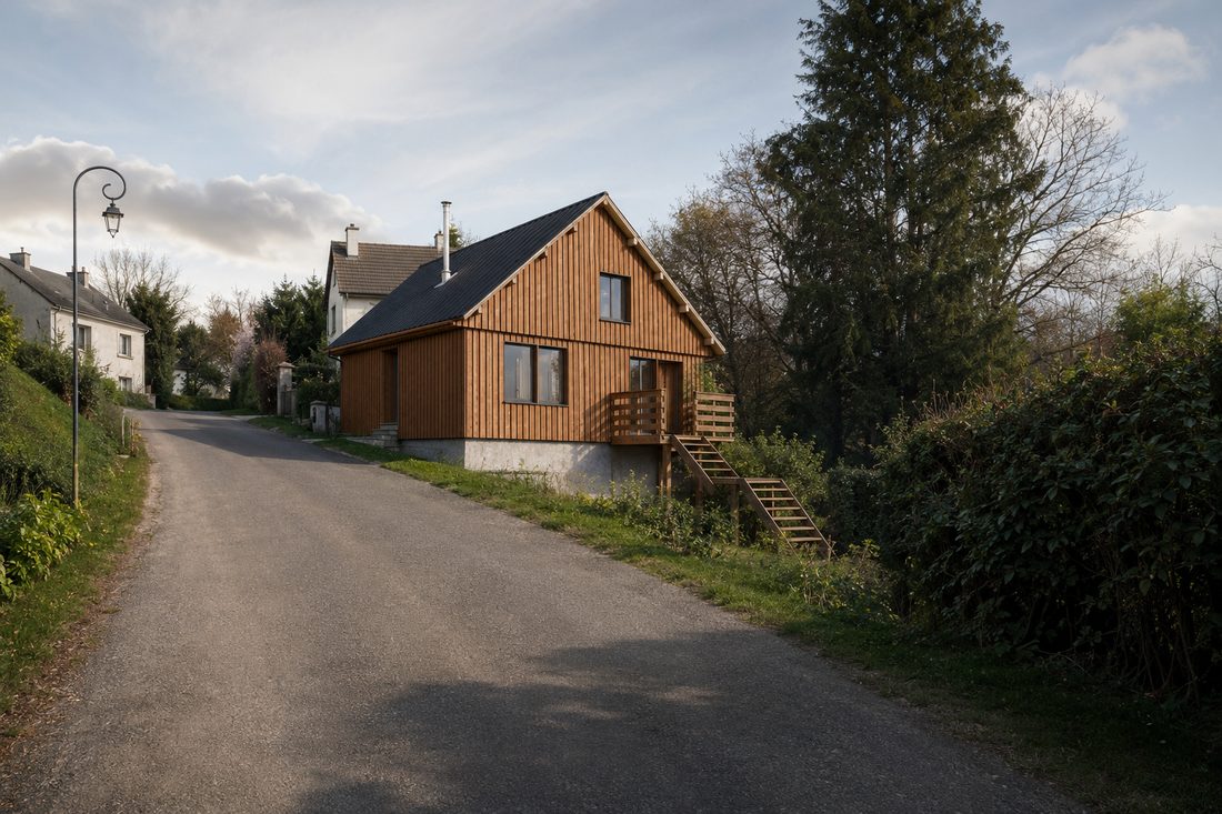Construction d'un chalet en bois, Orgnac-sur-Vézère (19)